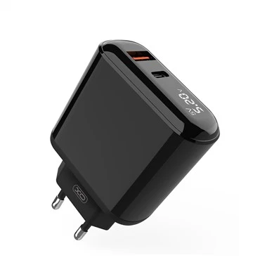 PD ak QC3.0 18W Digital Display Fast Charger Inyon Ewopeyen